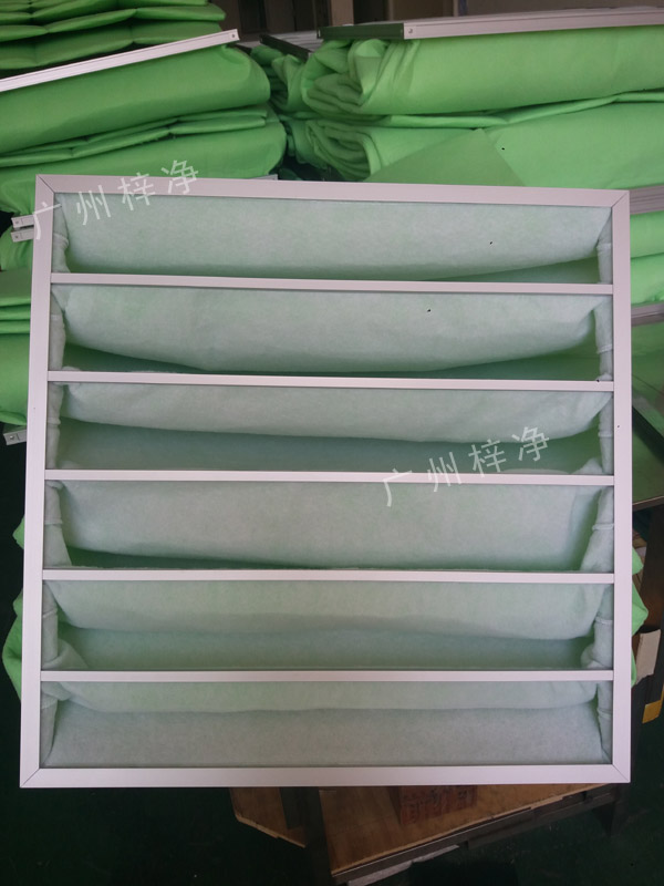 過濾棉袋式初效過濾器采用G4等級(jí)過濾棉制作,過濾精度為5um。