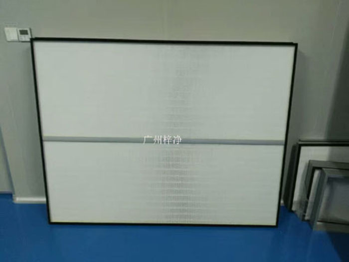 HEPA高效過(guò)濾網(wǎng)可廣泛用于光學(xué)電子、LCD液晶制造，生物醫(yī)藥、精密儀器、飲料食品，PCB印刷等行業(yè)無(wú)塵凈化車(chē)間的空調(diào)末端送風(fēng)處。
